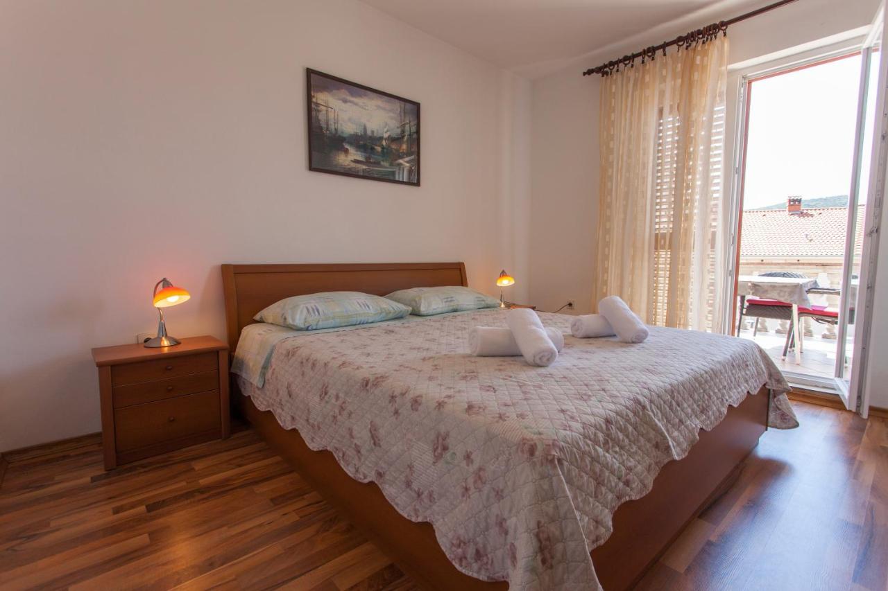Apartman Budimir1 Cres Bagian luar foto